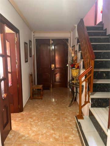 Casa-chalet en Venta en Valdepeñas de Jaén