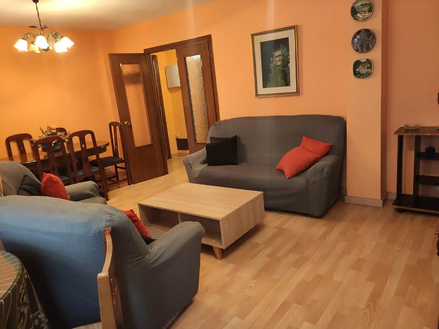 Flat for rent in Avenida Virgen de las Angustias, 5, Reyes Católicos - Paseo San Antonio Living room of Flat for rent in Cuenca with Heating, Parquet flooring and Terrace