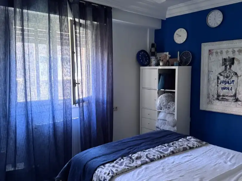 Piso en venta en Parke Kalea, 39, Kaputxinoak / Capuchinos - Galtzaraborda Habitación de Piso en venta en Errenteria