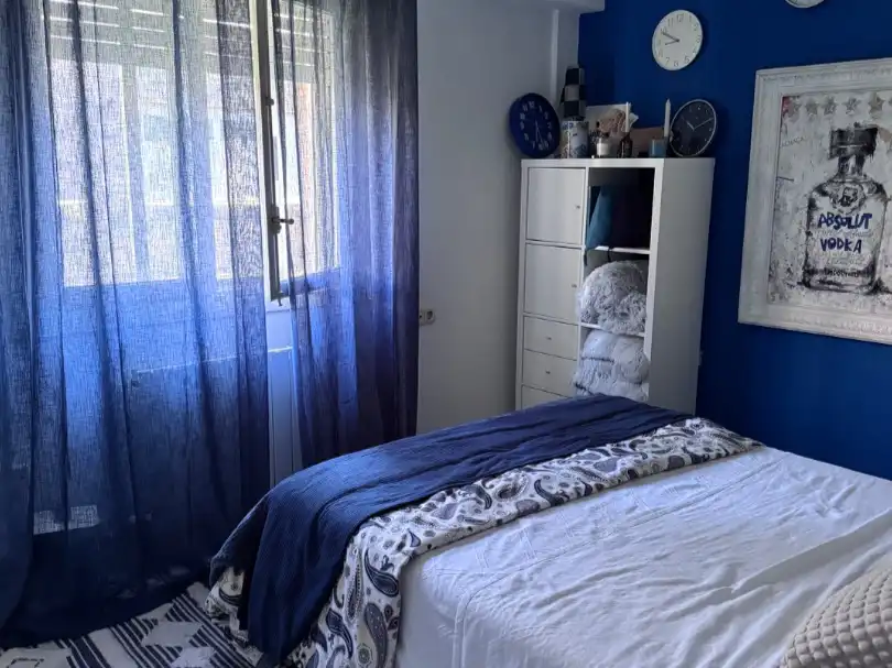 Piso en venta en Parke Kalea, 39, Kaputxinoak / Capuchinos - Galtzaraborda Habitación de Piso en venta en Errenteria