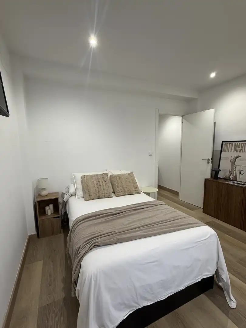 Habitación de Piso en venta en Ourense Capital  con Calefacción, Parquet y Terraza