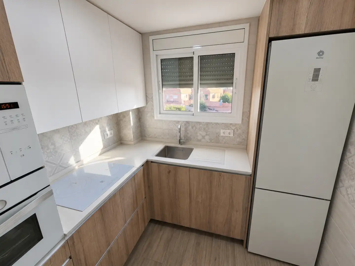 Kitchen of Flat for sale in Sant Feliu de Llobregat  with Air Conditioner, Heating and TV