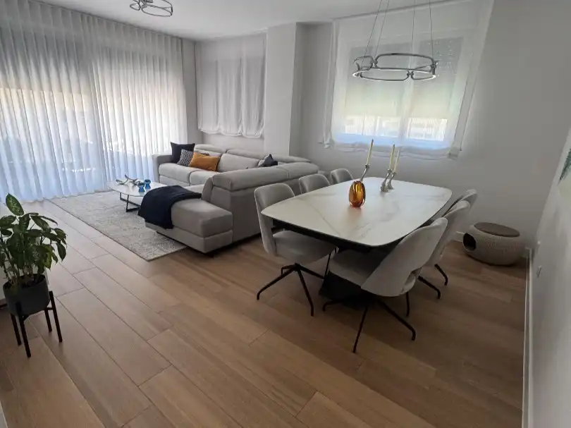Flat for sale in Paseo de Europa, 14, Vega de la Moraleja Living room of Flat for sale in San Sebastián de los Reyes with Air Conditioner, Terrace and Swimming Pool