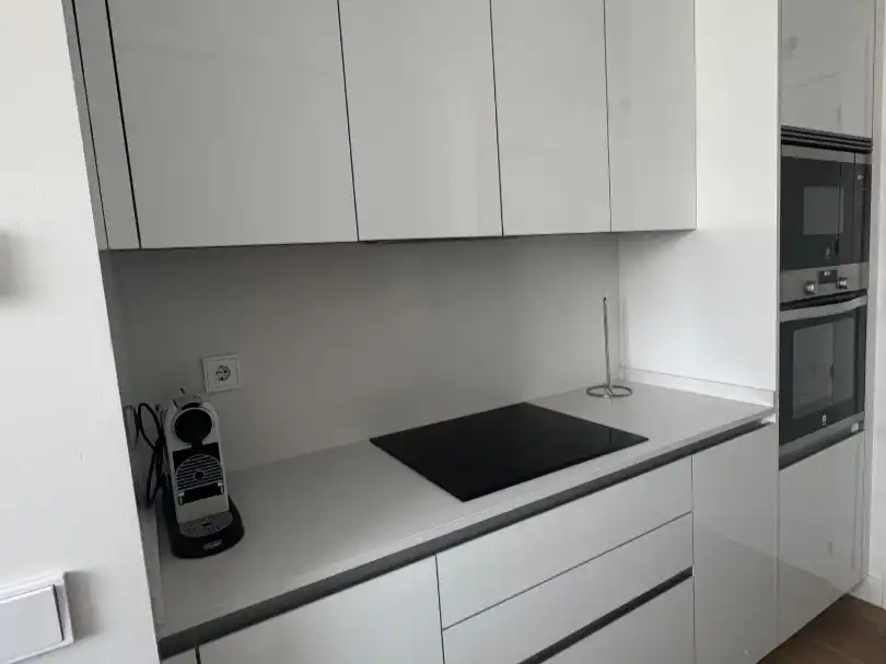 Flat for sale in Paseo de Europa, 14, Vega de la Moraleja Kitchen of Flat for sale in San Sebastián de los Reyes with Air Conditioner, Terrace and Swimming Pool