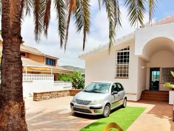 Casa o xalet en venda a Calle Urbanización las Playetas de Bellver, 15, Oropesa del Mar / Orpesa Vista exterior de Casa o xalet en venda en Oropesa del Mar / Orpesa amb Terrassa, Piscina i Balcó