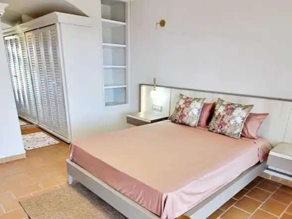 Casa o xalet en venda a Calle Urbanización las Playetas de Bellver, 15, Oropesa del Mar / Orpesa Dormitori de Casa o xalet en venda en Oropesa del Mar / Orpesa amb Terrassa, Piscina i Balcó