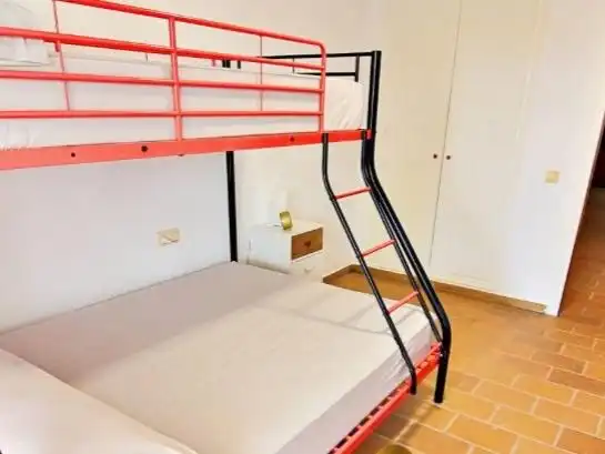 Casa o xalet en venda a Calle Urbanización las Playetas de Bellver, 15, Oropesa del Mar / Orpesa Dormitori de Casa o xalet en venda en Oropesa del Mar / Orpesa amb Terrassa, Piscina i Balcó