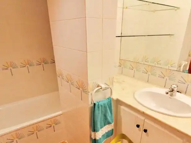 Casa o xalet en venda a Calle Urbanización las Playetas de Bellver, 15, Oropesa del Mar / Orpesa Bany de Casa o xalet en venda en Oropesa del Mar / Orpesa amb Terrassa, Piscina i Balcó