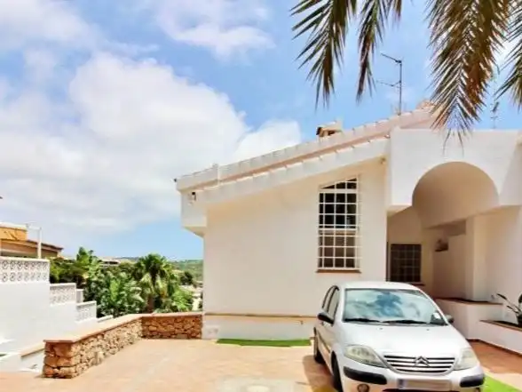 Casa o xalet en venda a Calle Urbanización las Playetas de Bellver, 15, Oropesa del Mar / Orpesa Vista exterior de Casa o xalet en venda en Oropesa del Mar / Orpesa amb Terrassa, Piscina i Balcó