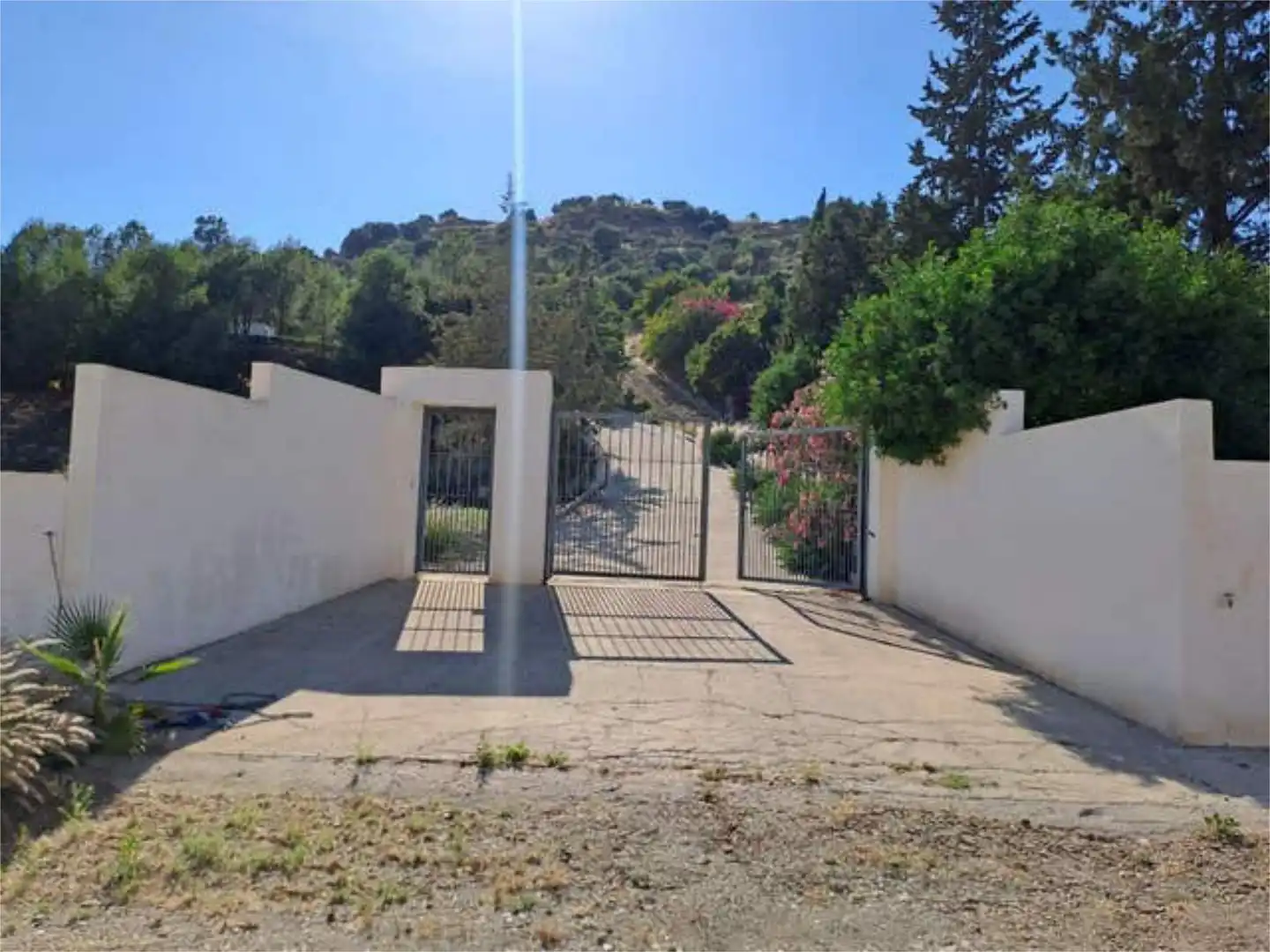 Casa adosada en venta en Almogía Casa adosada en venta en Almogía con Jardín privado, Piscina y Amueblado