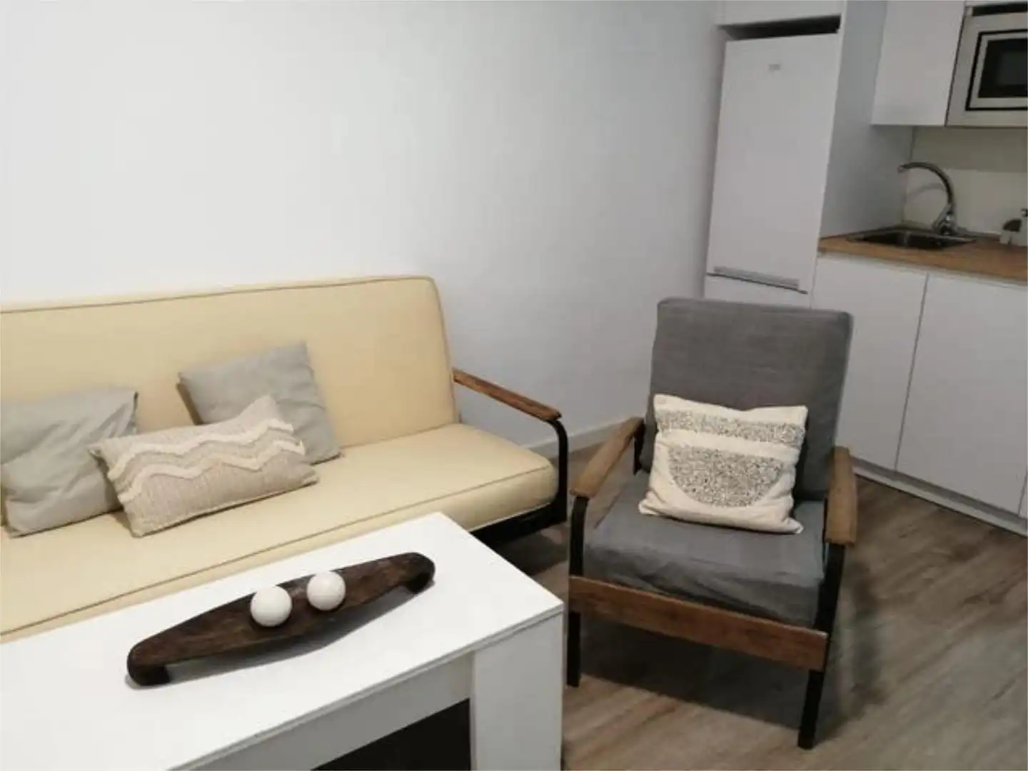 Flat for rent in Camino de Ronda Living room of Flat for rent in Granada with Furnished