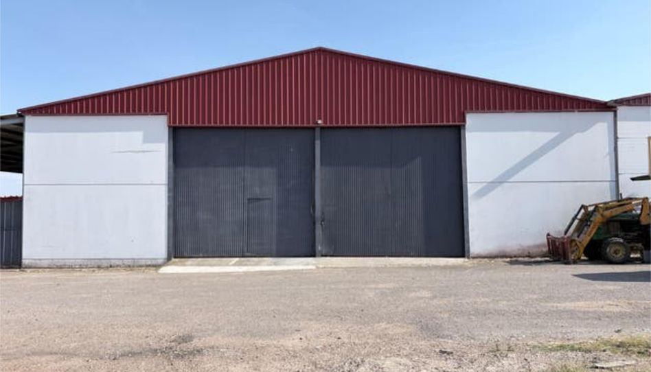 Industrial buildings for rent in Este, Mérida - image 1 Photo 1 of Industrial buildings for rent in Este, Mérida