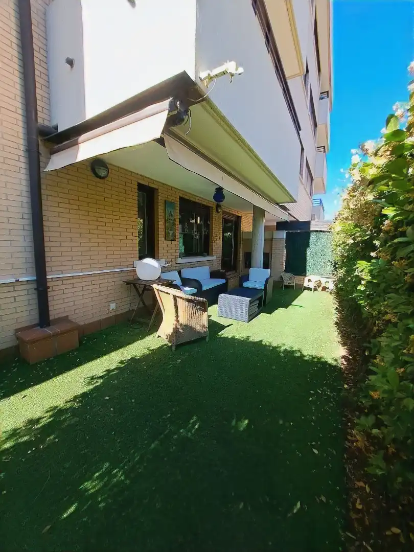 Piso en venta en Carretera de Húmera, 96a, Somosaguas Terraza de Piso en venta en Pozuelo de Alarcón