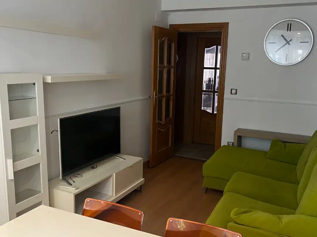 Wohnung zur Miete in Calle de Tomás Higuera, 38, Las Fuentes Wohnzimmer von Wohnung zur Miete in Zaragoza mit Klimaanlage, Heizung und Terrasse