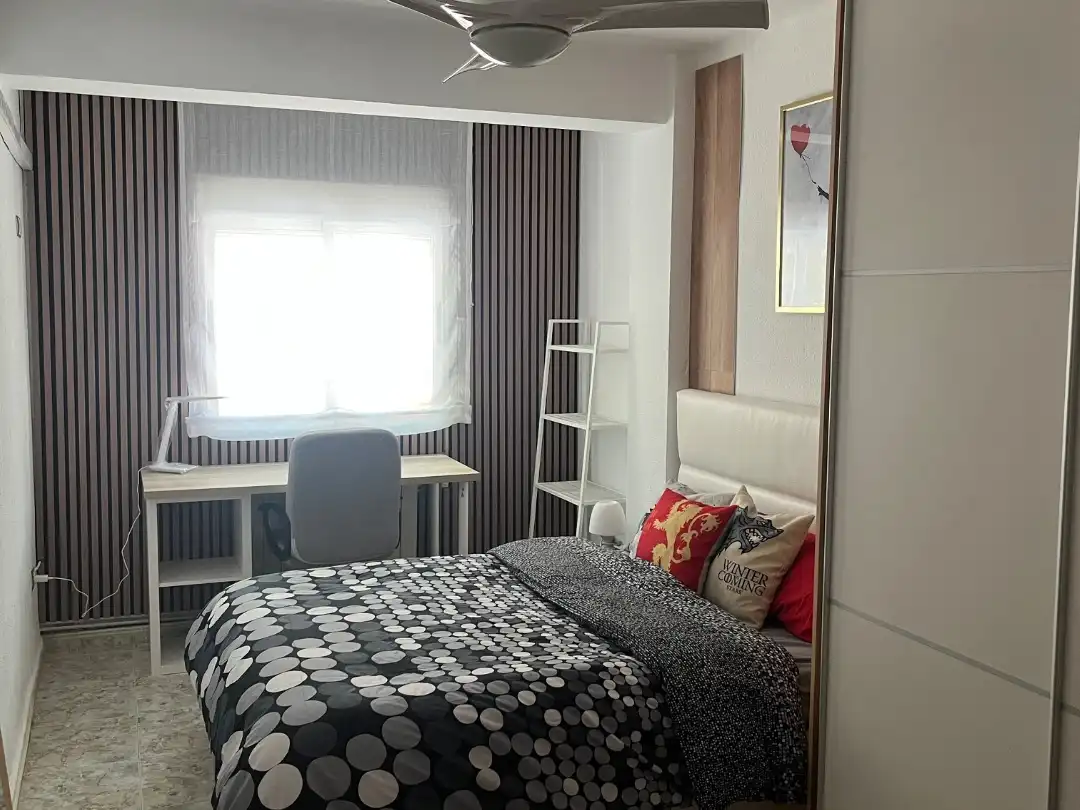 Wohnung zur Miete in Calle de Tomás Higuera, 38, Las Fuentes Schlafzimmer von Wohnung zur Miete in Zaragoza mit Klimaanlage, Heizung und Terrasse