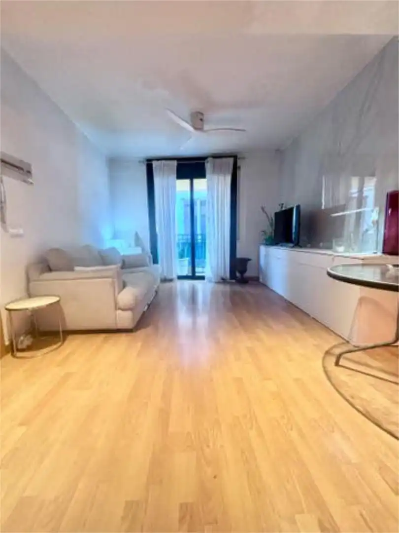Living room of Flat for sale in Vilanova i la Geltrú