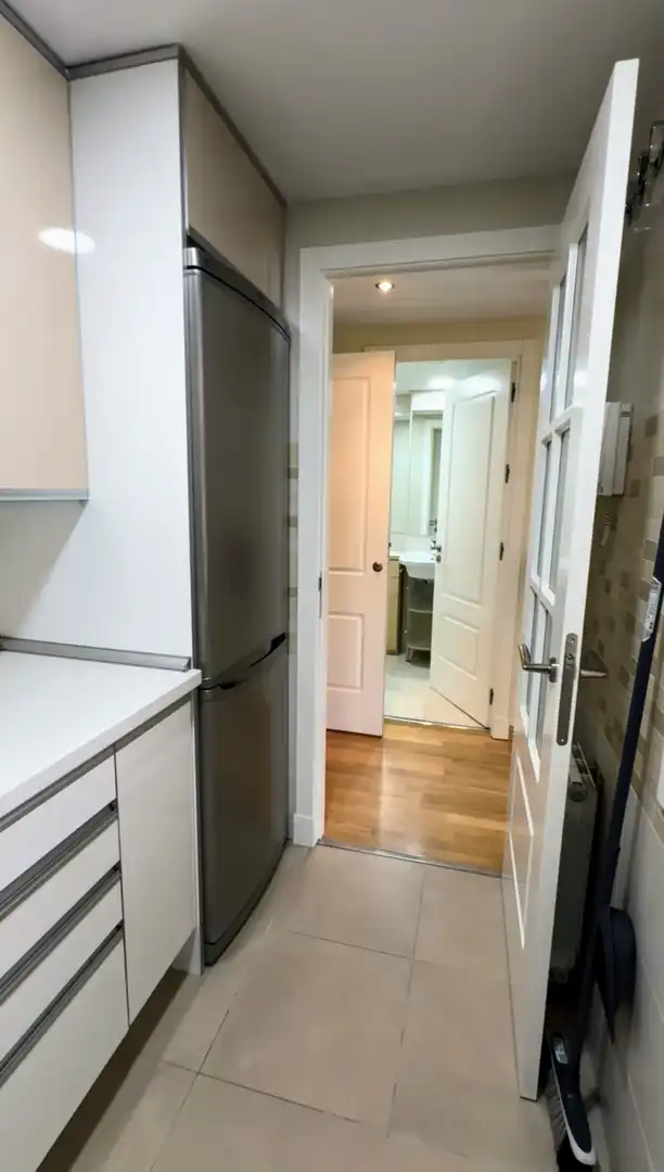 Piso de alquiler en Calle de Capiscol, 8, Las Tablas Piso de alquiler en Madrid con Aire acondicionado, Calefacción y Jardín privado