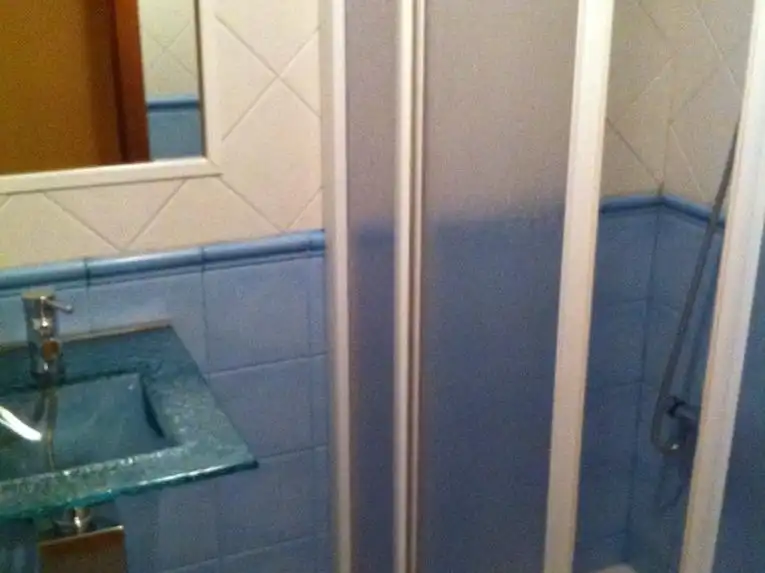 Pis en venda a Calle Frailes, 7, Zona Alta Bany de Pis en venda en Ponferrada amb Calefacció, Traster i Moblat