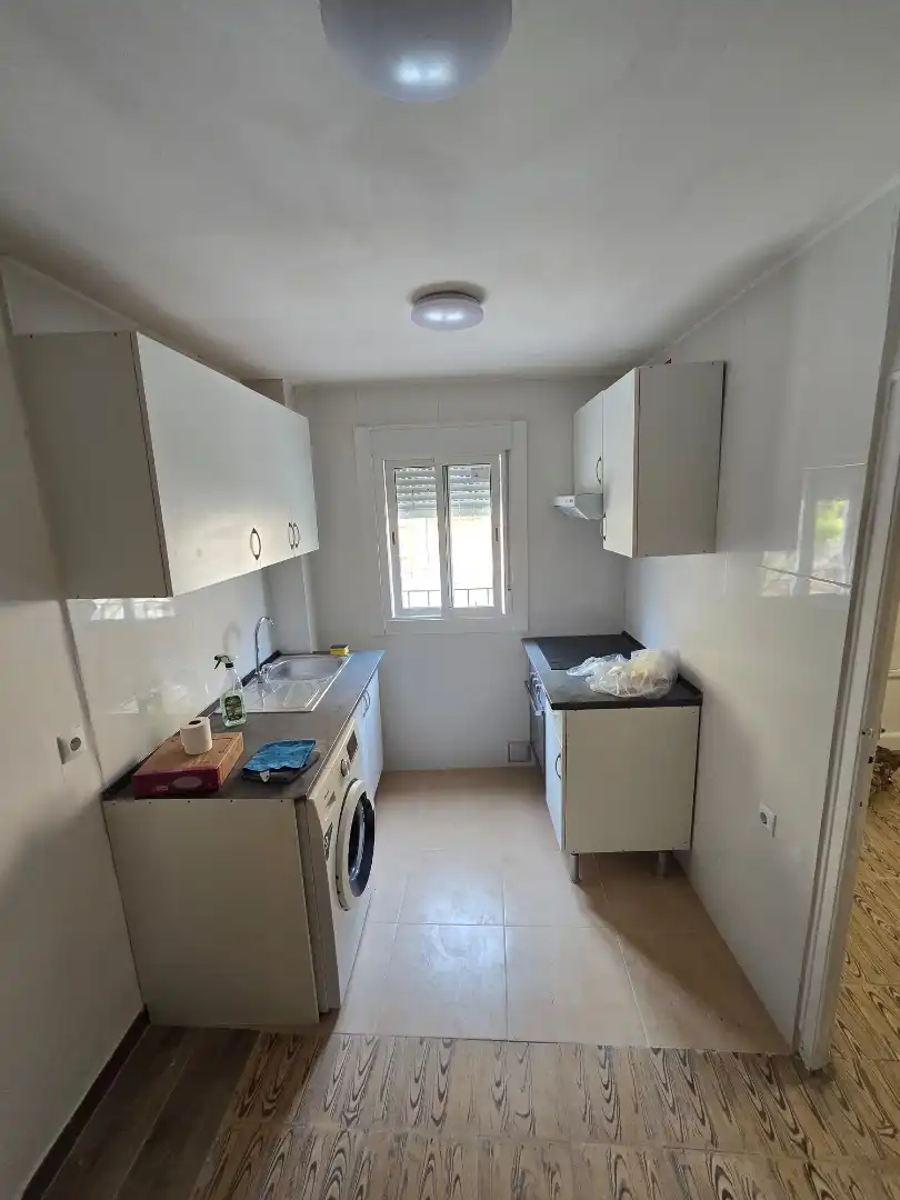 Cuina de Pis en venda en Tortosa amb Forn, Rentadora i Balcó