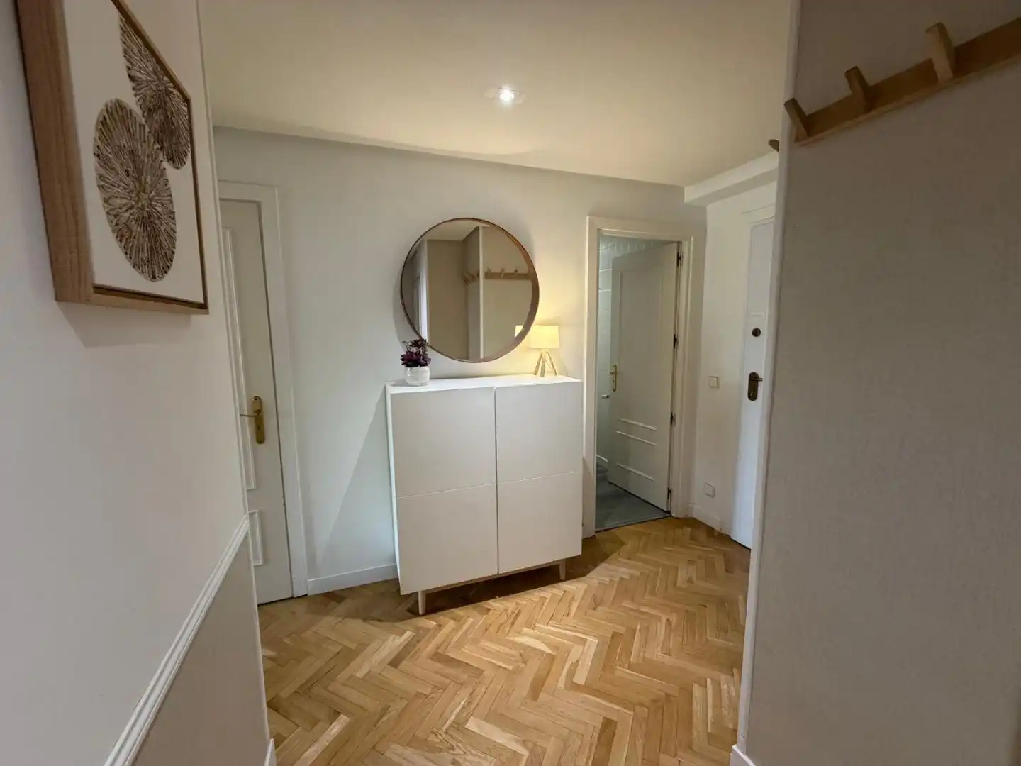 Wohnung zum Verkauf in  Madrid Capital mit Klimaanlage und Terrasse