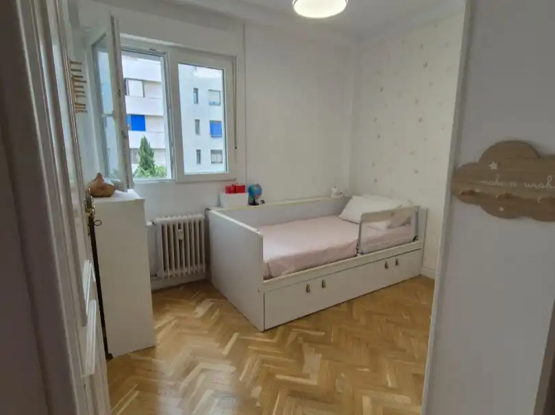 Schlafzimmer von Wohnung zum Verkauf in  Madrid Capital mit Klimaanlage und Terrasse