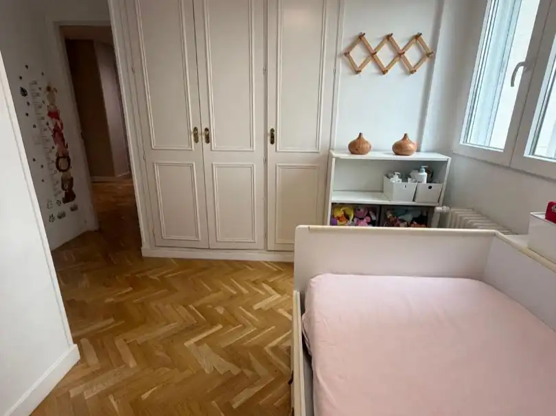 Schlafzimmer von Wohnung zum Verkauf in  Madrid Capital mit Klimaanlage und Terrasse
