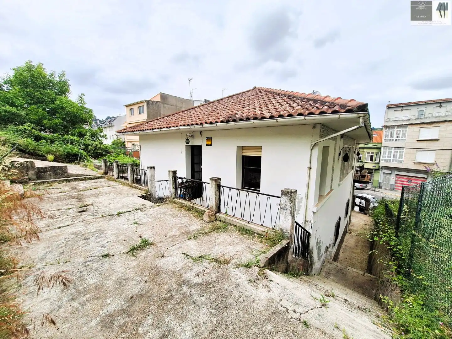Casa o chalet en venta en Avenida Jesús García Naveira, 43, Betanzos Vista exterior de Casa o chalet en venta en Betanzos con Balcón