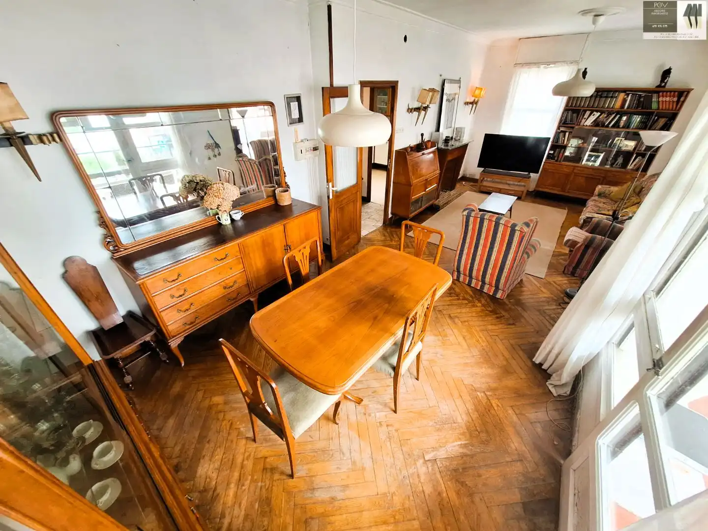 Casa o chalet en venta en Avenida Jesús García Naveira, 43, Betanzos Comedor de Casa o chalet en venta en Betanzos con Balcón