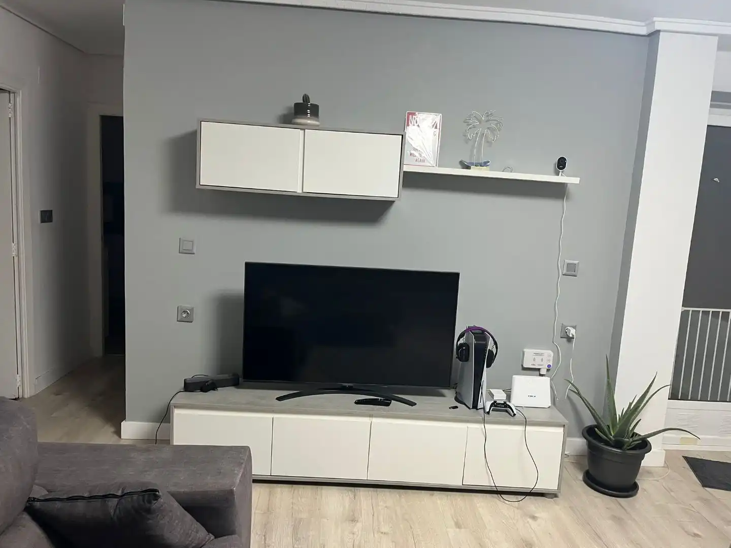 Piso de alquiler en Carrer Faura, 9, Doctor Palos - Alto Palancia Sala de estar de Piso de alquiler en Sagunto / Sagunt con Aire acondicionado, Calefacción y Parquet