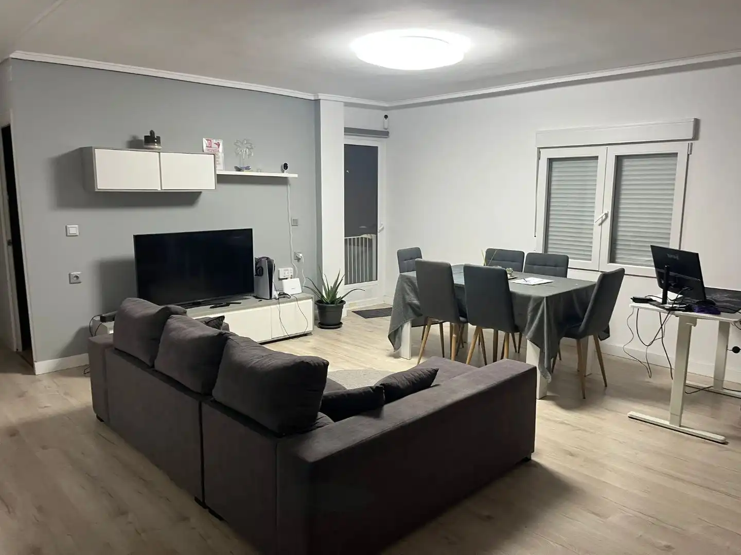 Piso de alquiler en Carrer Faura, 9, Doctor Palos - Alto Palancia Sala de estar de Piso de alquiler en Sagunto / Sagunt con Aire acondicionado, Calefacción y Parquet