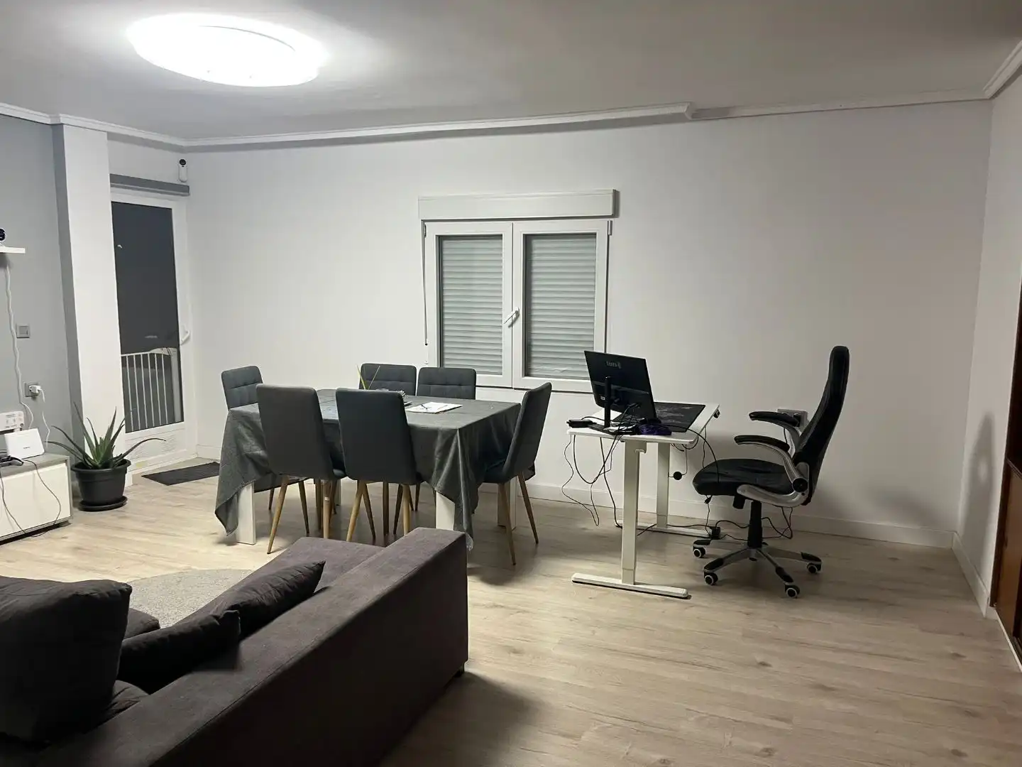 Piso de alquiler en Carrer Faura, 9, Doctor Palos - Alto Palancia Comedor de Piso de alquiler en Sagunto / Sagunt con Aire acondicionado, Calefacción y Parquet