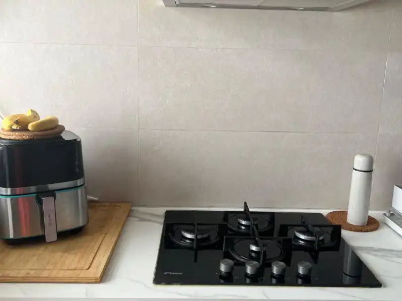 Piso de alquiler en Carrer Faura, 9, Doctor Palos - Alto Palancia Cocina de Piso de alquiler en Sagunto / Sagunt con Aire acondicionado, Calefacción y Parquet