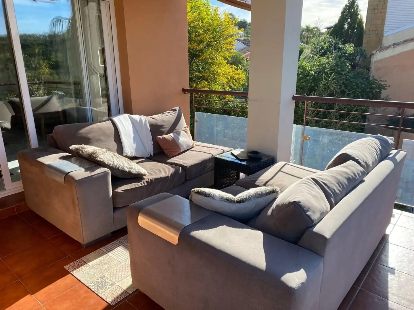 Terrassa de Casa o xalet de lloguer en Estepona amb Aire condicionat, Terrassa i Piscina