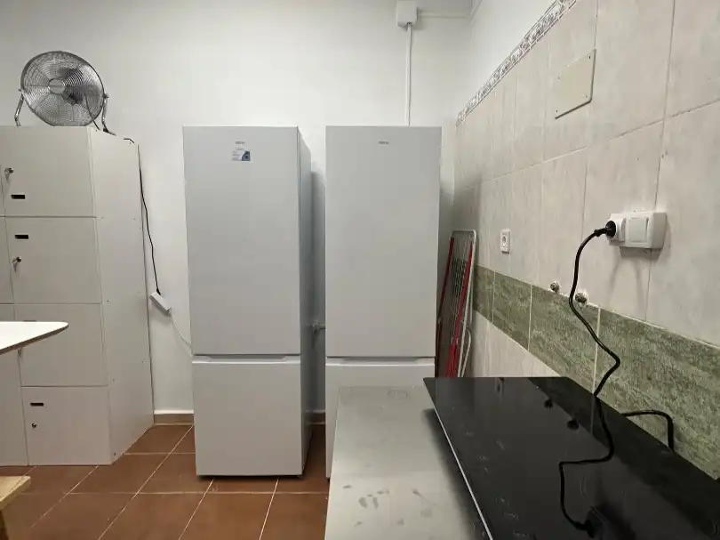 Room in Carrer de Sau, 71, Torre-romeu Kitchen of Flat for share in Sabadell with Heating and Furnished