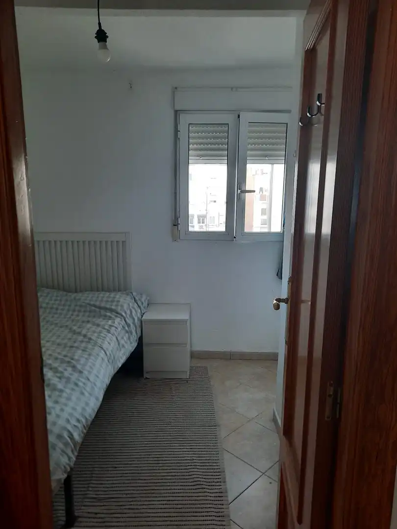 Room in Carrer d'Àngel Guimerà, 37, Arrancapins Room in Carrer d'Àngel Guimerà, 37, Arrancapins
