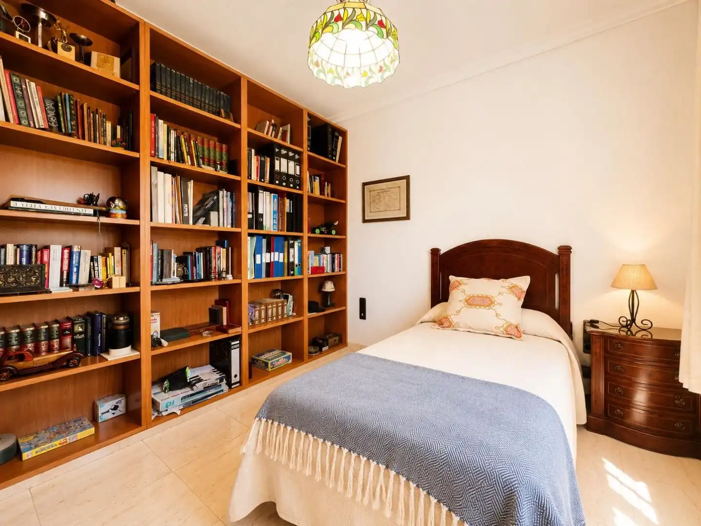 Casa o chalet en venta en Carrer Alzira, 7, El Carme - Sant Agustí - Bonavista Habitación de Casa o chalet en venta en L'Eliana con Calefacción, Jardín privado y Terraza