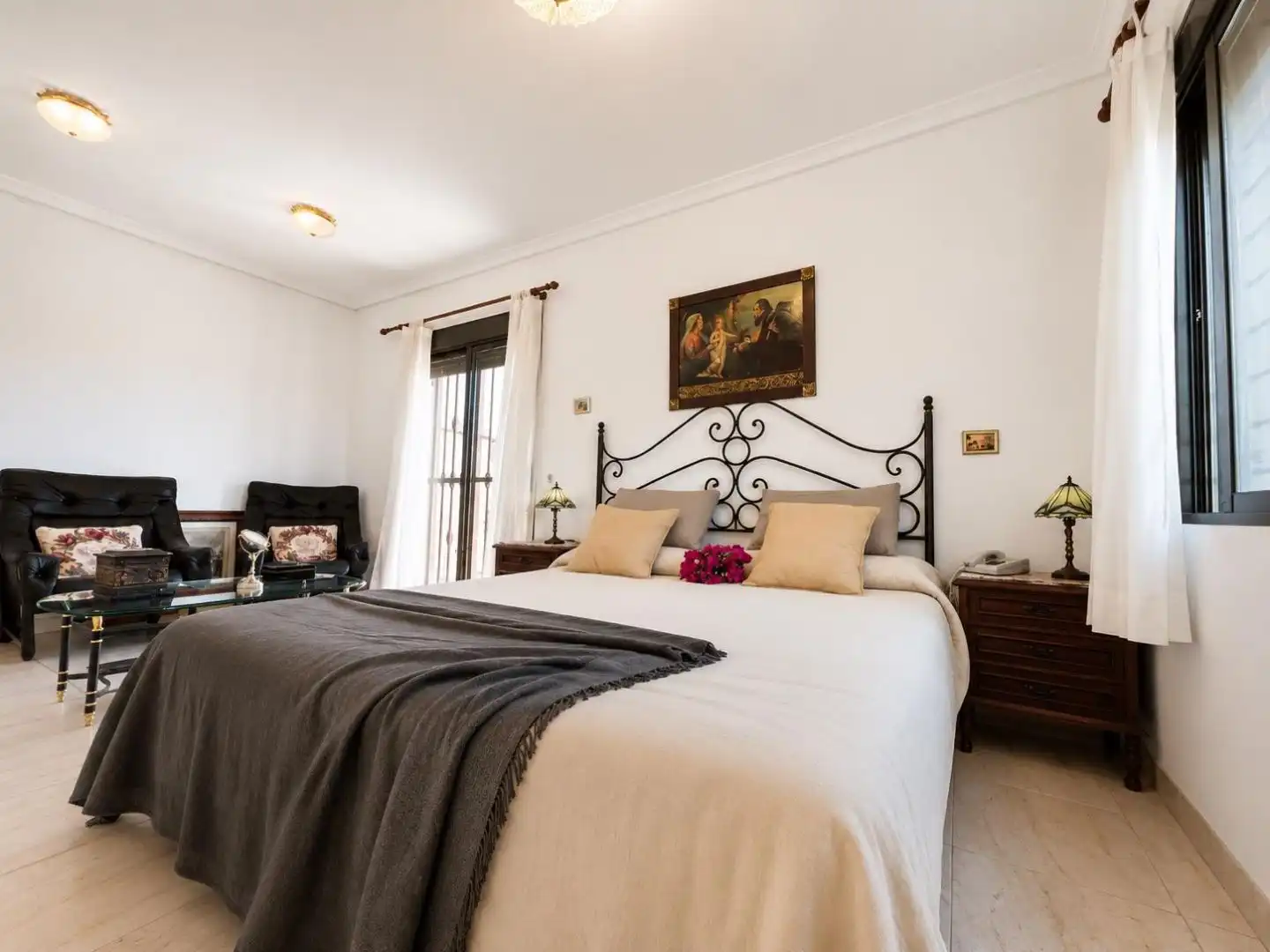 Casa o chalet en venta en Carrer Alzira, 7, El Carme - Sant Agustí - Bonavista Habitación de Casa o chalet en venta en L'Eliana con Calefacción, Jardín privado y Terraza