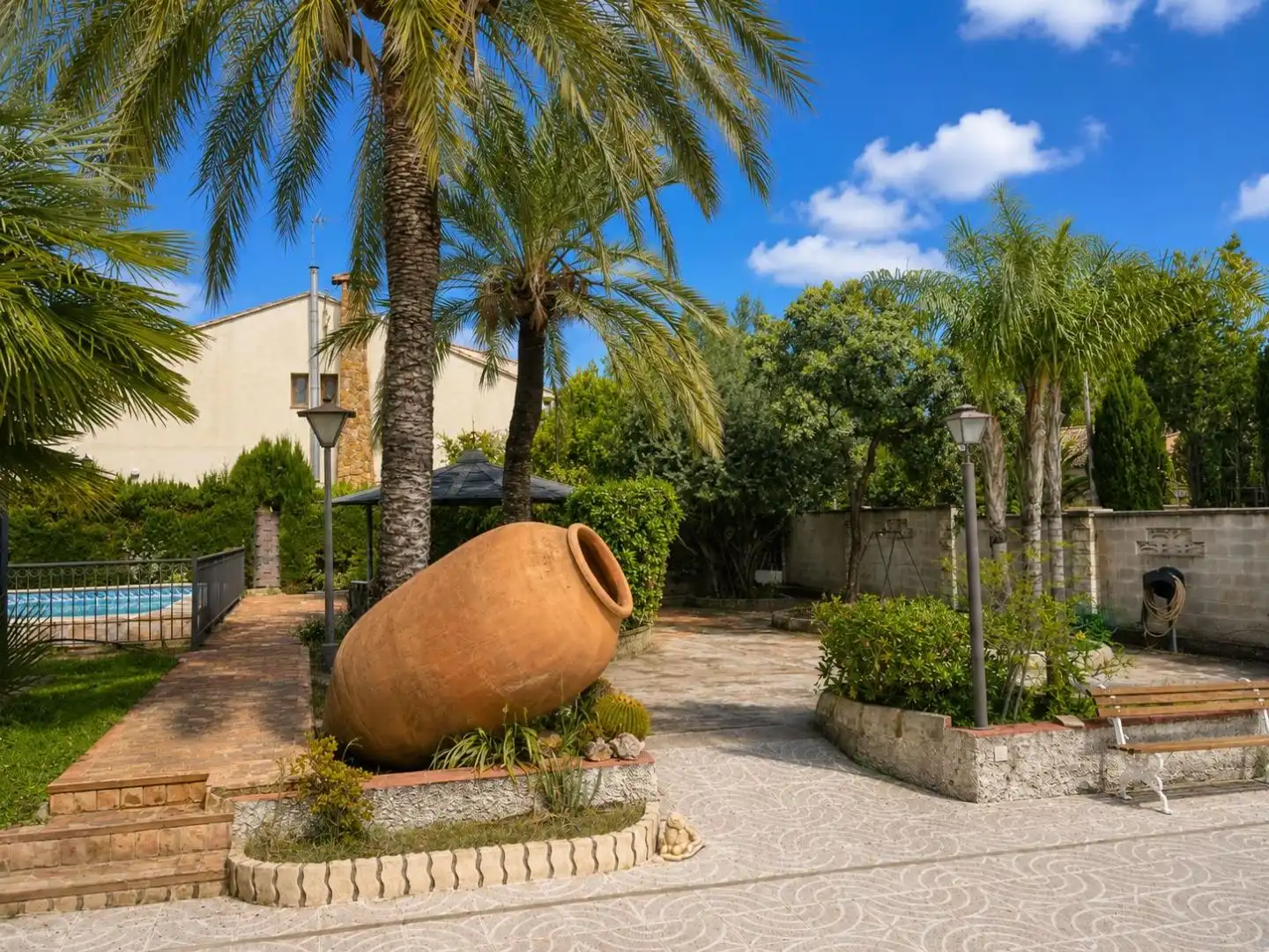 Casa o chalet en venta en Carrer Alzira, 7, El Carme - Sant Agustí - Bonavista Jardín de Casa o chalet en venta en L'Eliana con Calefacción, Jardín privado y Terraza