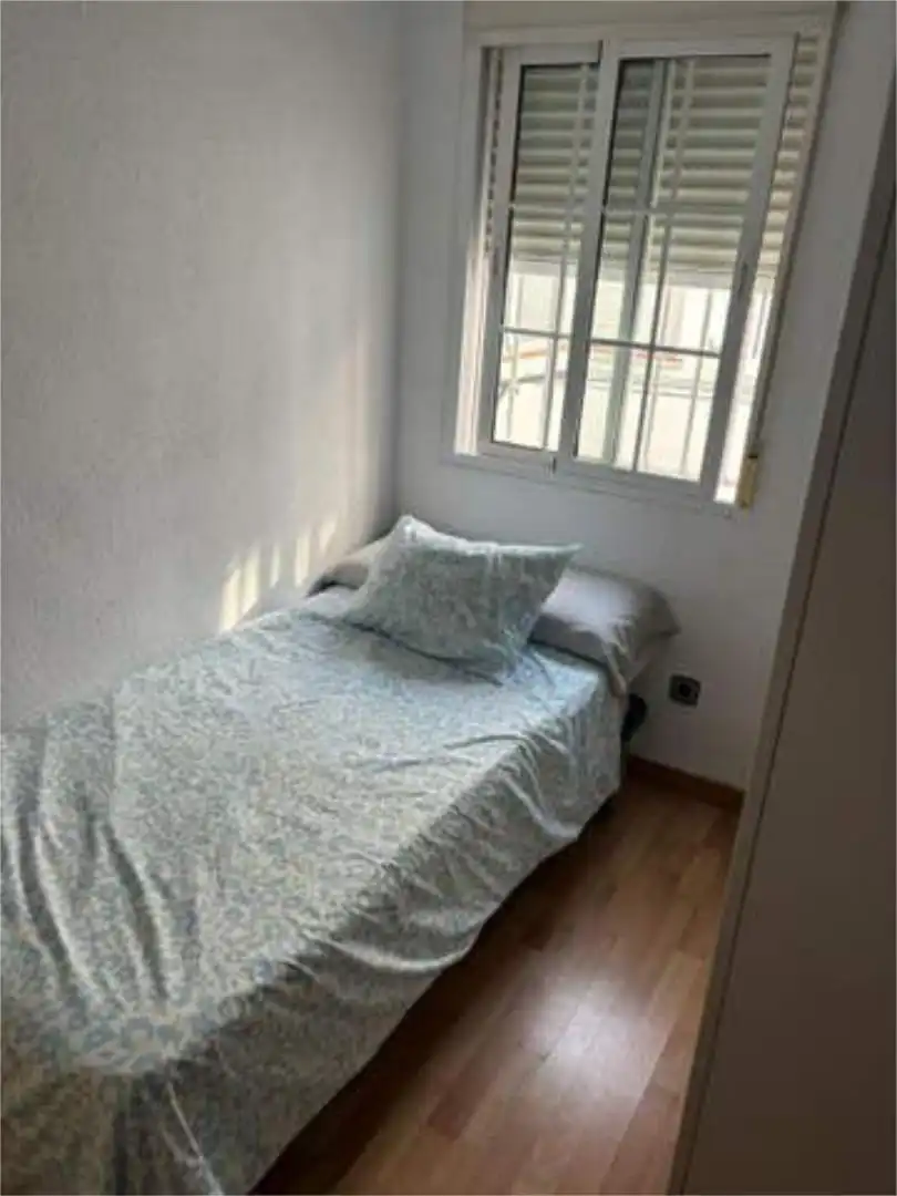 Flat for rent in Triana Oeste Flat for rent in Triana Oeste