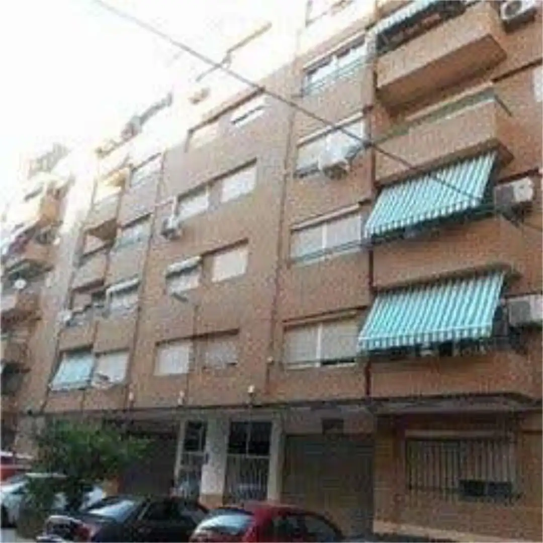 Piso en venta en Padre Jaime - Los Cabos Vista exterior de Piso en venta en Sagunto / Sagunt con Terraza