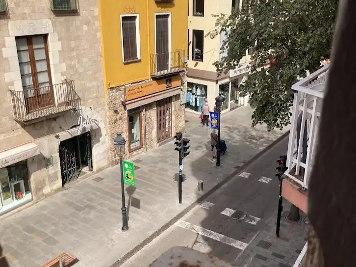 Piso en venta en Carrer del Lloro, 15, Centre Vista exterior de Piso en venta en Blanes con Terraza y Balcón