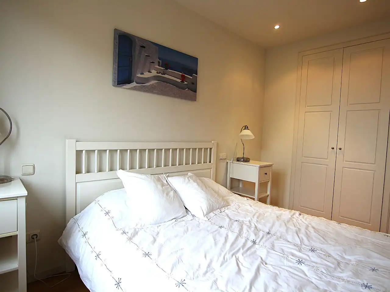 Wohnung zur Miete in Calle de Nanclares de Oca, 26, Rejas Schlafzimmer von Wohnung zur Miete in Madrid Capital mit Klimaanlage, Schwimmbad und Balkon