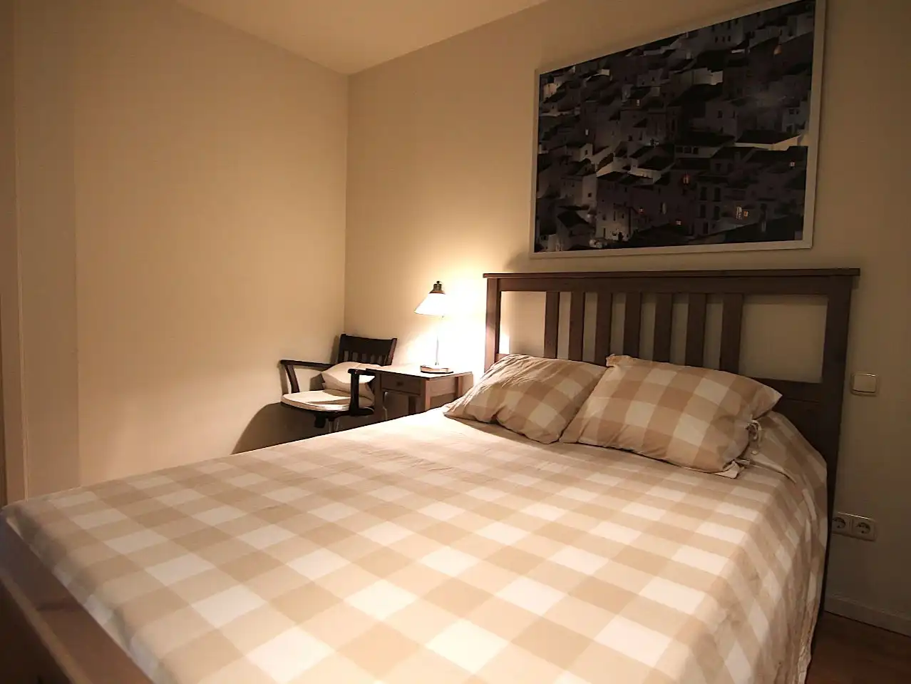 Wohnung zur Miete in Calle de Nanclares de Oca, 26, Rejas Schlafzimmer von Wohnung zur Miete in Madrid Capital mit Klimaanlage, Schwimmbad und Balkon