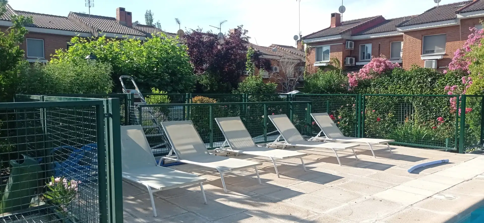 Pis en venda a Villafranca del Castillo Terrassa de Pis en venda en Villanueva de la Cañada amb Aire condicionat i Piscina