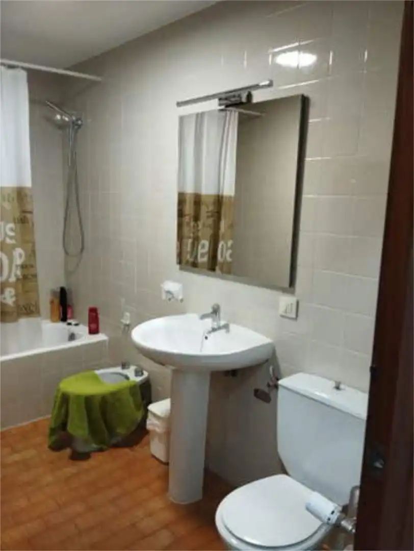 Bathroom of Flat for rent in Zamora Capital   with Heating and Terrace