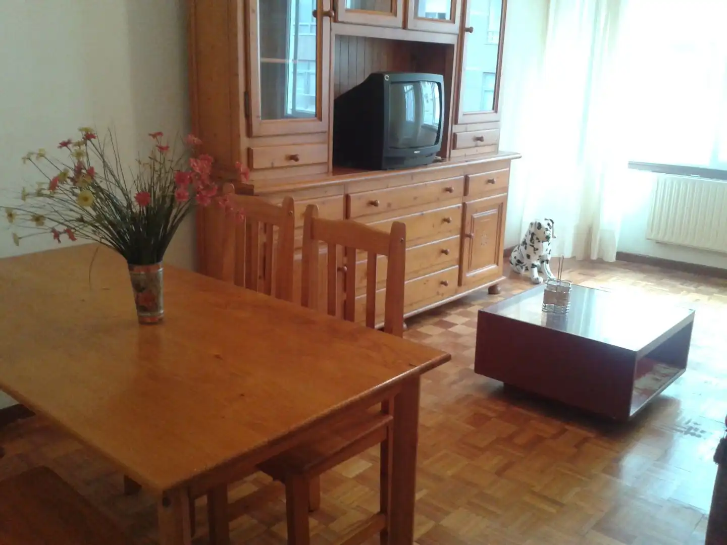 Flat for rent in Rúa Camiño Caneiro, 16, Universidad Living room of Flat for rent in Ourense Capital with Heating, Parquet flooring and Terrace