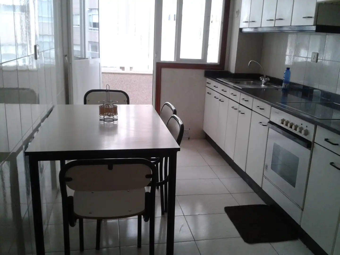 Flat for rent in Rúa Camiño Caneiro, 16, Universidad Kitchen of Flat for rent in Ourense Capital with Heating, Parquet flooring and Terrace