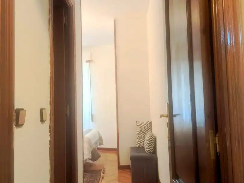 Planta baja de alquiler en Calle de La Solana de Opañel, 24, Opañel Habitación de Planta baja de alquiler en Madrid con Calefacción, Parquet y Amueblado