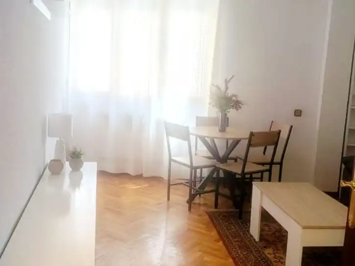 Planta baja de alquiler en Calle de La Solana de Opañel, 24, Opañel Comedor de Planta baja de alquiler en Madrid con Calefacción, Parquet y Amueblado