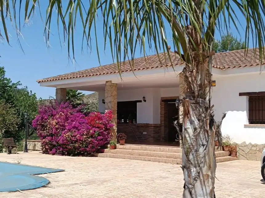 Casa o chalet en venta en Partida Sol del Camp, 105, Agost Vista exterior de Casa o chalet en venta en Agost con Aire acondicionado y Piscina